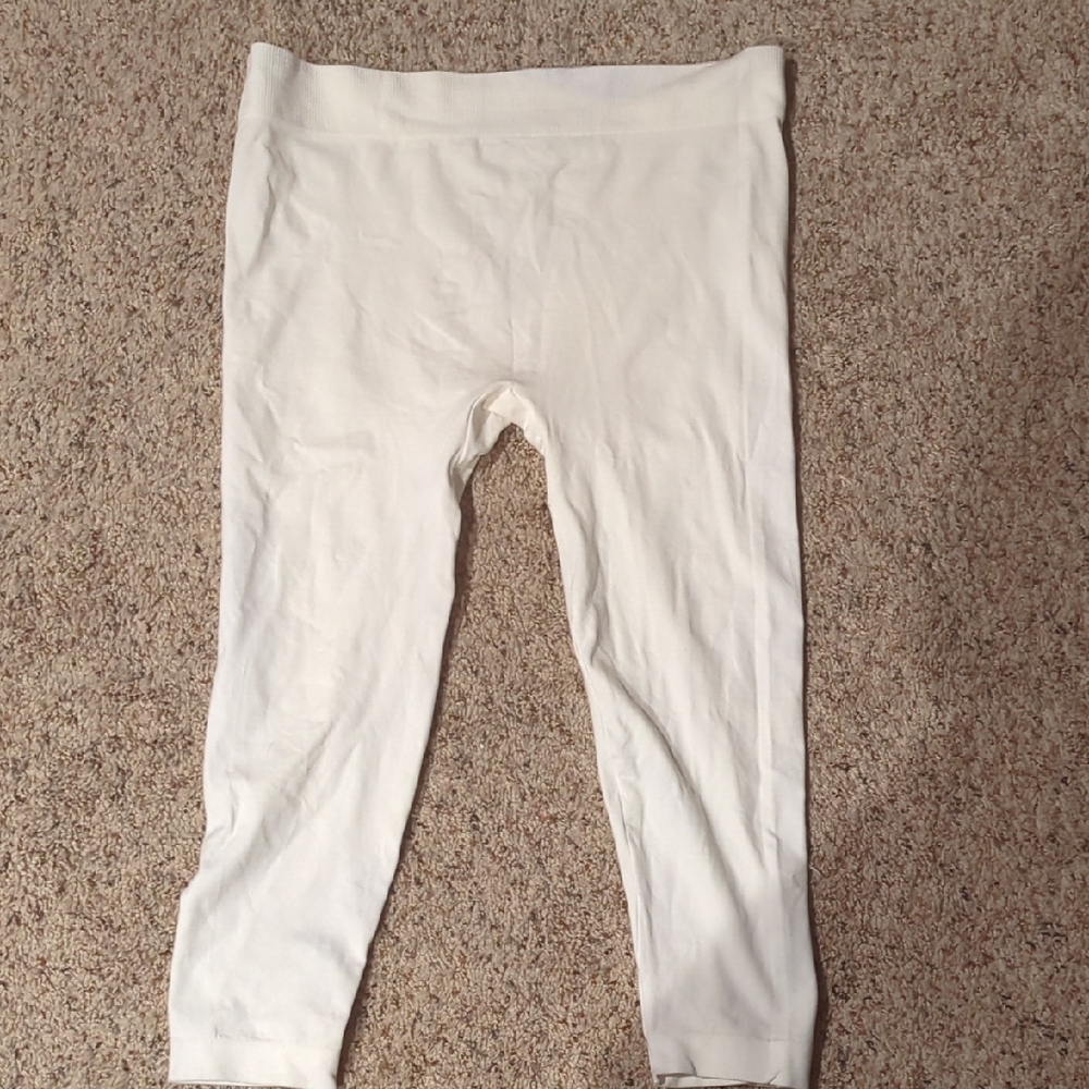 Dots Classic White Leggings Capri